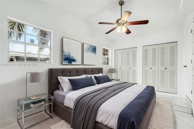 Building Photo - 4525 SW 112th Pl