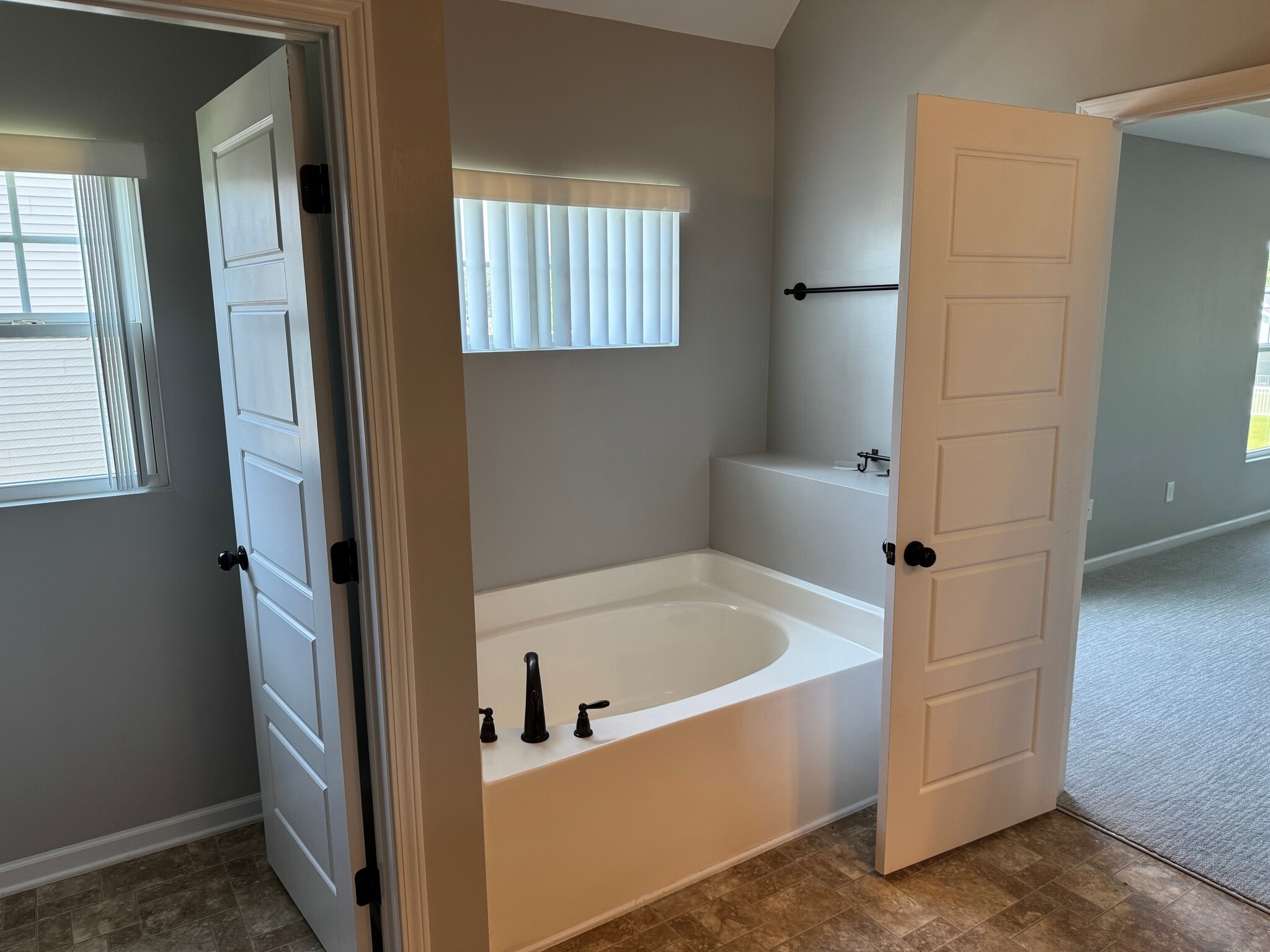 master bath - 100 Pine Lakes Drive