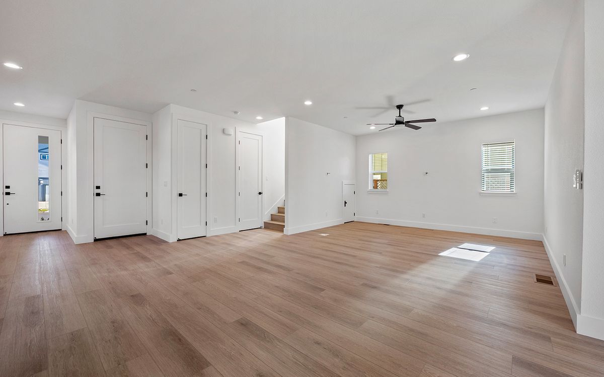 Building Photo - 3733 Mocha Ln