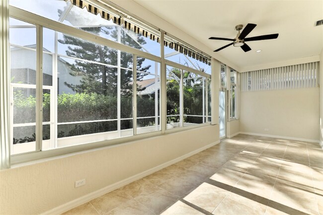 Building Photo - 1161 Siesta Key Cir