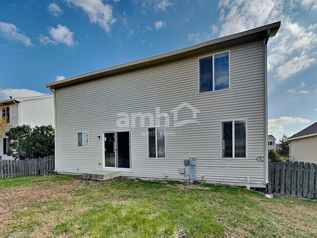 Building Photo - 2269 Jason Dr