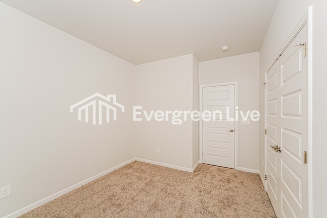 Building Photo - 152 Fenwick Pl