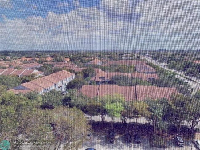 Building Photo - 10777 W Sample Rd