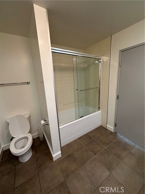 Building Photo - 645 W 9th St