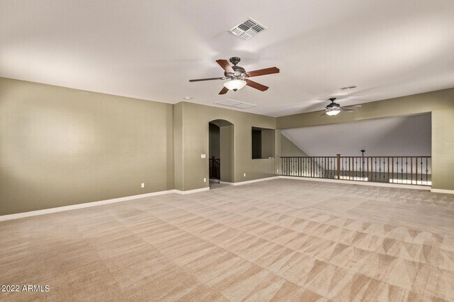 Building Photo - 3144 E Lynx Way