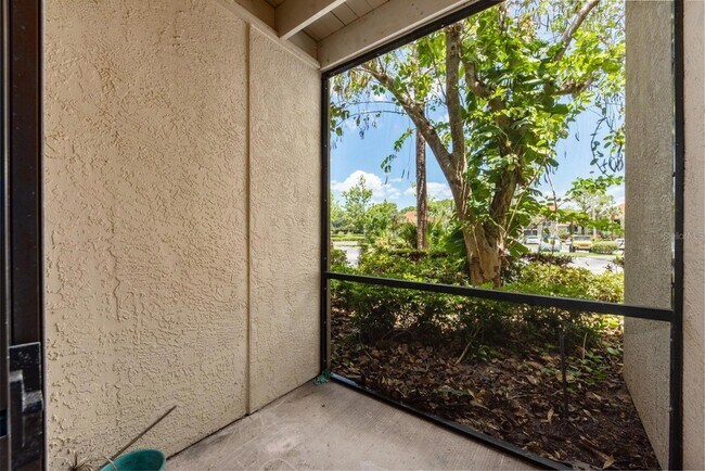 Building Photo - 4057 Crockers Lake Blvd