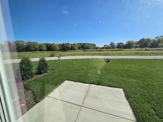 Building Photo - 44 Olympus Dr