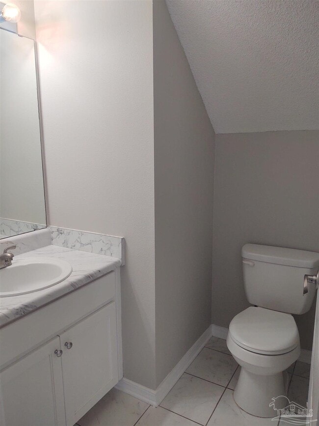 Building Photo - 6351 Cottage Woods Dr