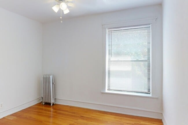 Floorplan - 5339-5345 S. Woodlawn Avenue