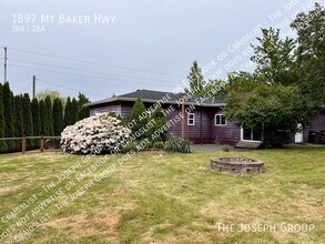 Building Photo - 1897 Mt Baker Hwy