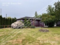 Building Photo - 1897 Mt Baker Hwy