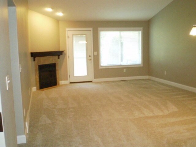 Building Photo - 99 Tuscany Cir