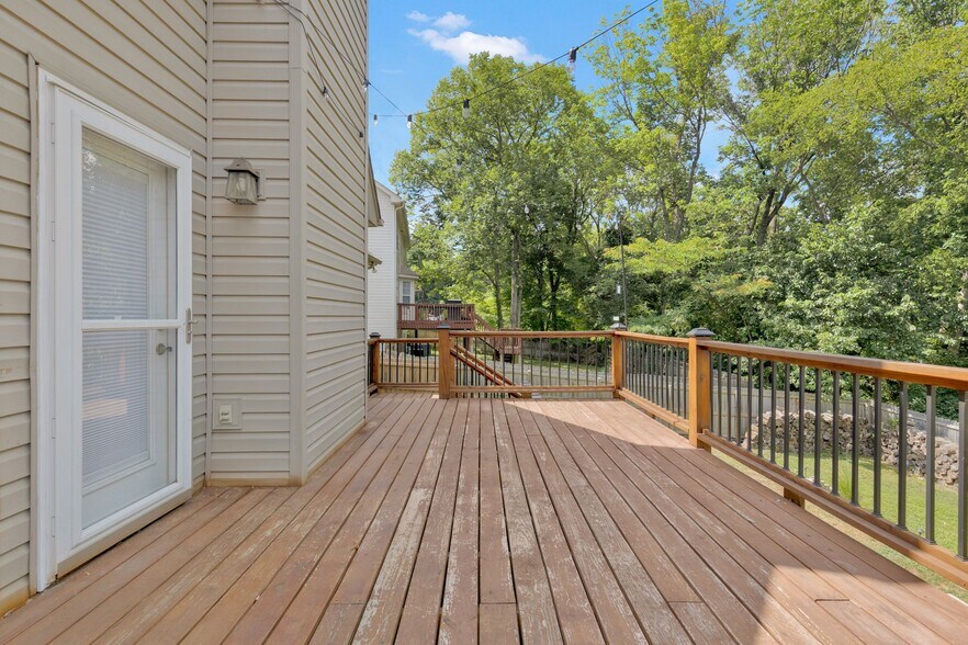 Building Photo - 5204 Catspaw Dr