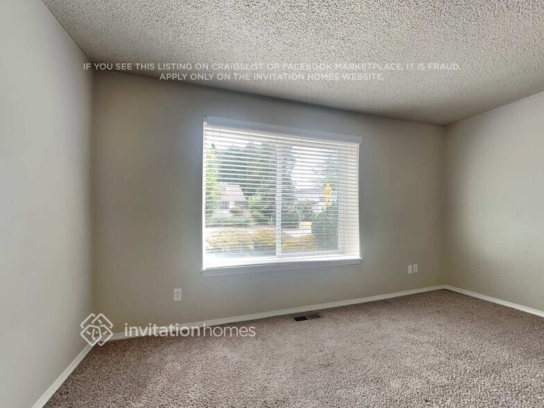 Building Photo - 2738 SW 323rd St