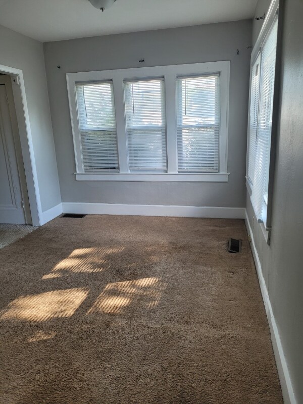 Building Photo - 1725 Talbot St