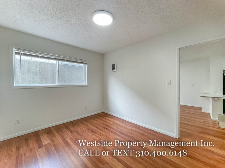 Building Photo - 39 Sunset Ave