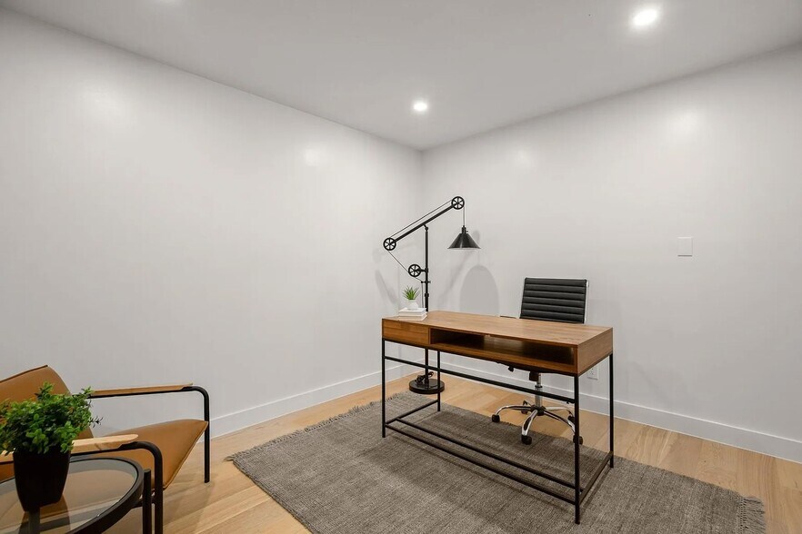 Building Photo - 5406 Emerald Forest Dr