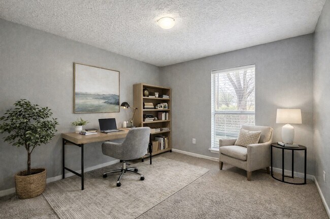 Building Photo - 12018 Swan Creek Dr