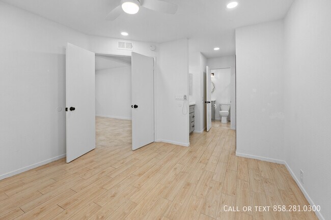 Building Photo - 7315 Calle Cristobal