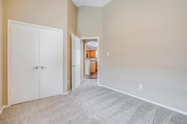 Building Photo - 1116 Boxwood Dr