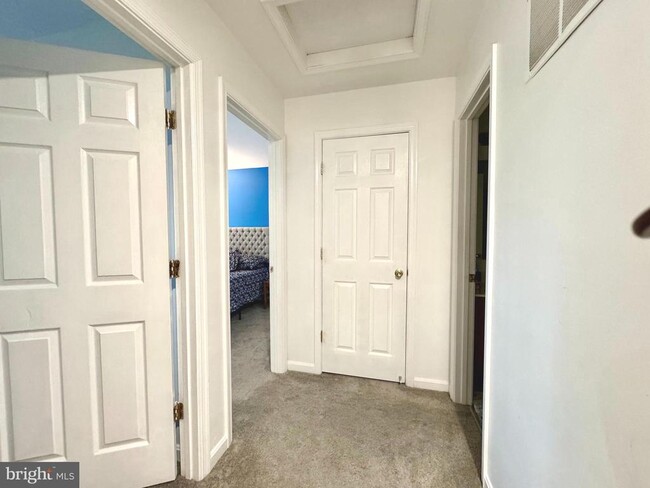 Building Photo - 597 Primus Ct