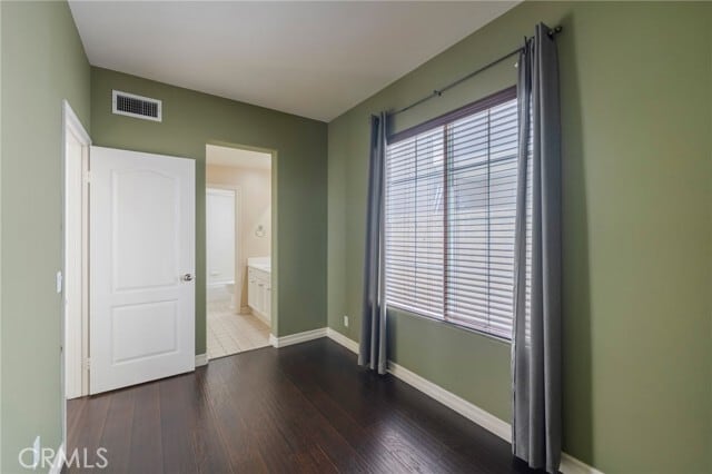 Building Photo - 6535 Park Royal Cir