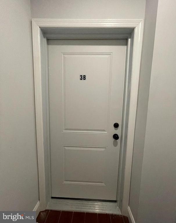 Building Photo - 615 N 11th St