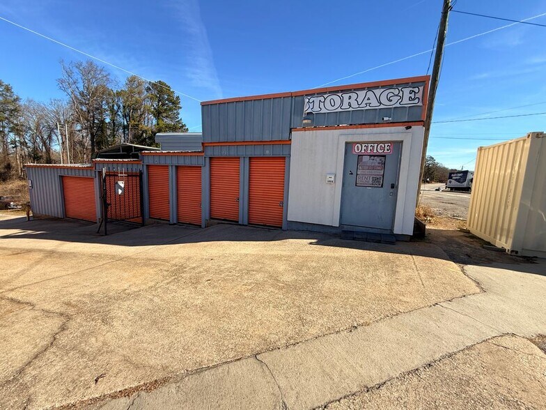 Building Photo - 1850 Veterans Memorial Hwy SW