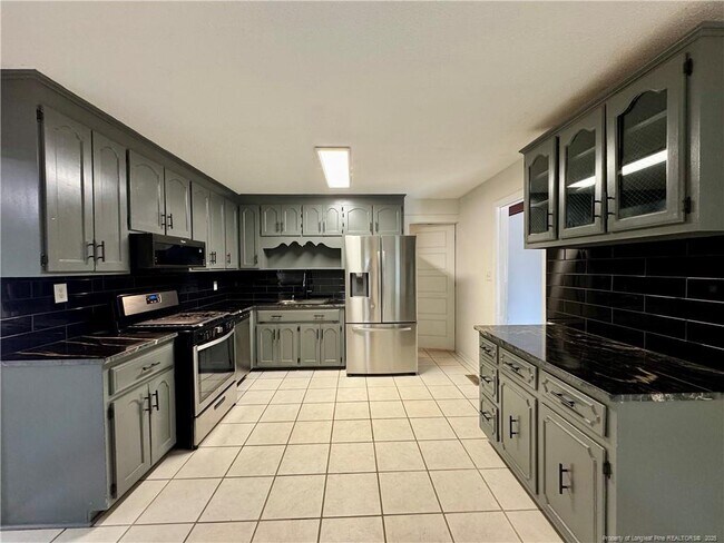 Building Photo - 1837 Glenwick Dr