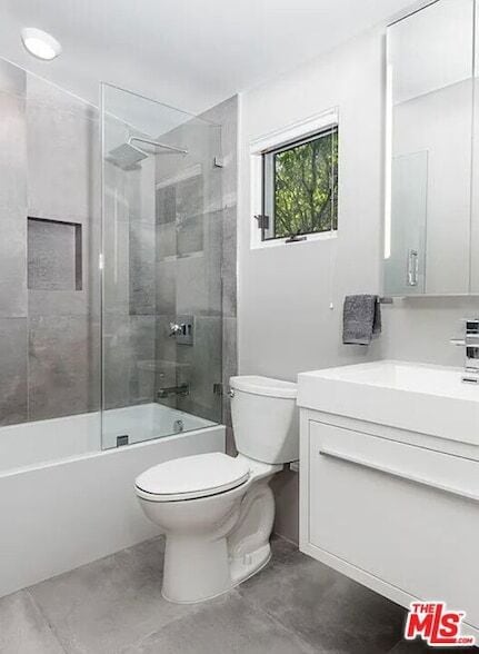 Building Photo - 2528 Westridge Rd