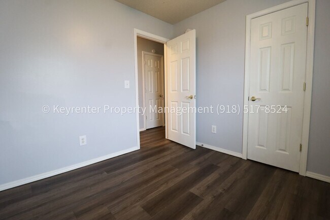 Building Photo - 3 Bed | 2 Bath in Owasso!