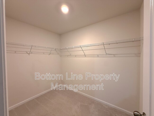 Building Photo - 5398 Orchid Bloom Dr