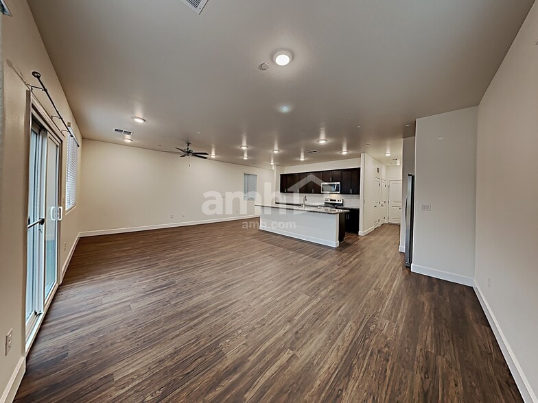 Building Photo - 306 Timber Kate Pl