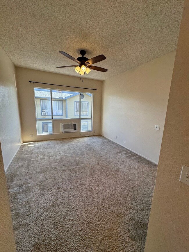 Building Photo - 2 bedroom, 2 bath, and, 2 assigned parking...