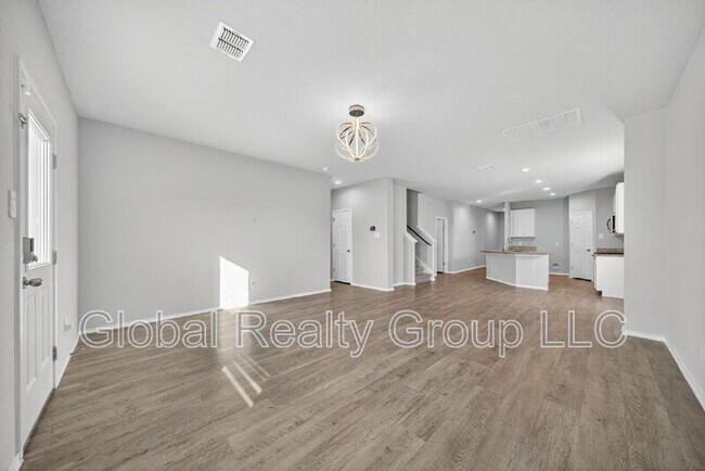 Building Photo - 10419 Lateleaf Oak