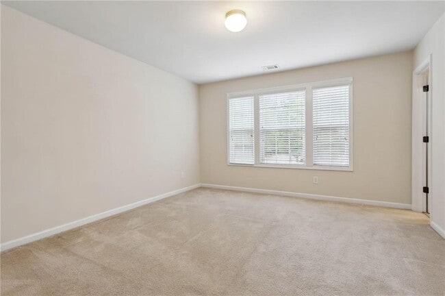 Building Photo - 13284 Warrensville Cove