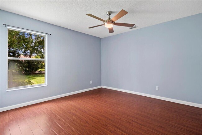 Building Photo - 15575 Woodmar Ct