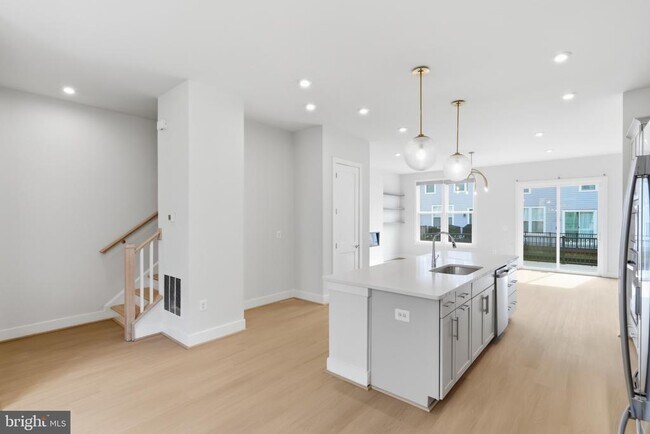 Building Photo - 2389 Liberty Lp