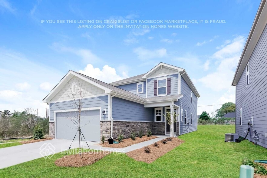 Building Photo - 4014 Weddington Pointe Dr