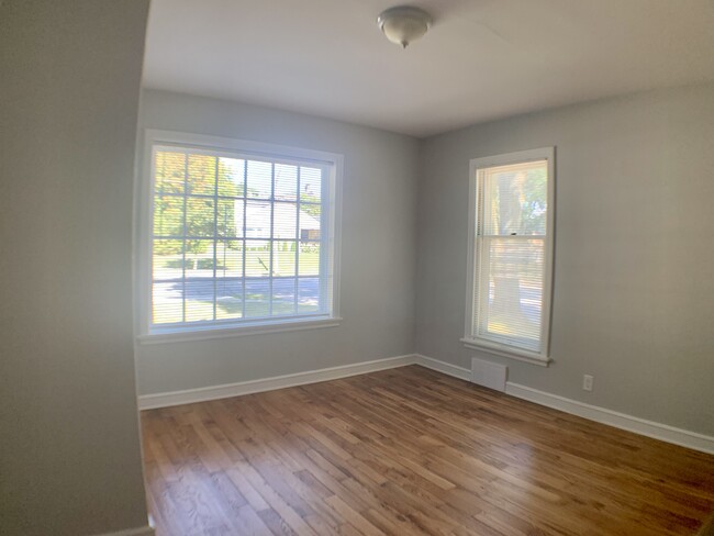 Bedroom 1 - 6603 Milwaukee Ave