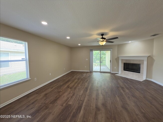 Building Photo - 13555 Ashford Wood Ct W