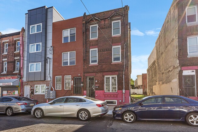 Building Photo - 2021 N 16th St