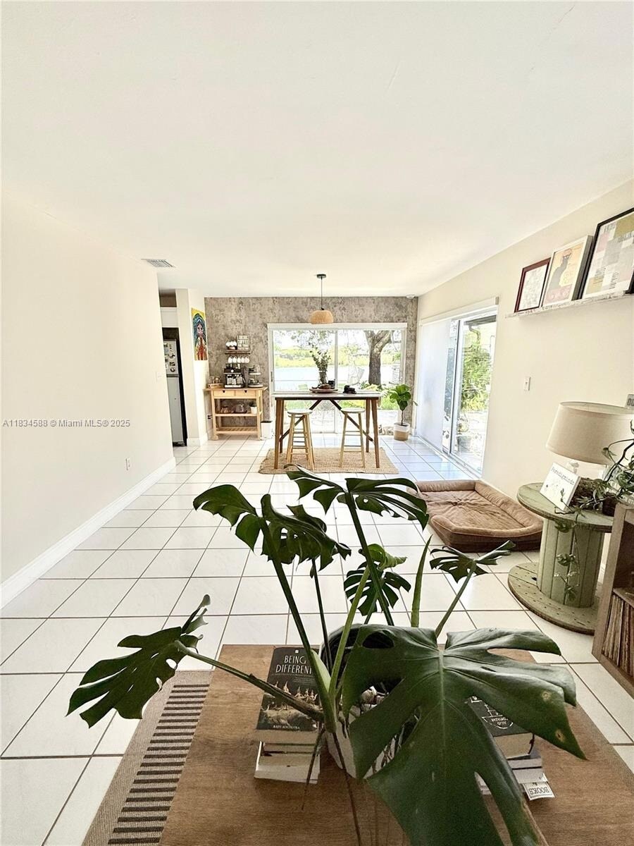 Building Photo - 16262 SW 139th Ct