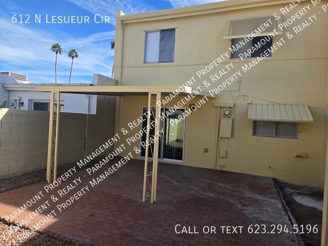 Building Photo - 612 N Lesueur Cir