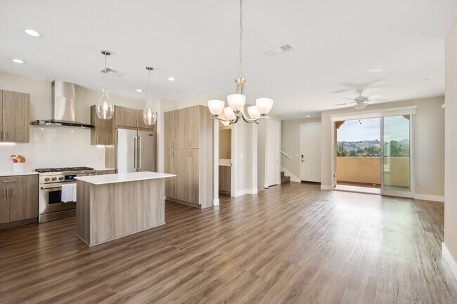 Building Photo - 4416 Paxton Pl