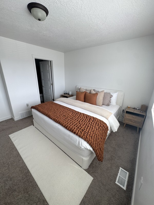 Building Photo - 4690 W Talavera Wy