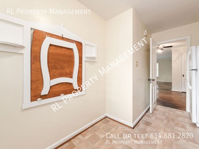 Building Photo - 2 Units Available! Cozy 1 bedroom 1 bathro...