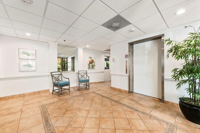 Building Photo - 5400 Eagles Point Cir