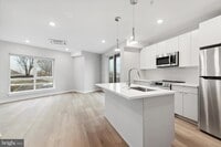 Building Photo - 3449 Scotts Ln