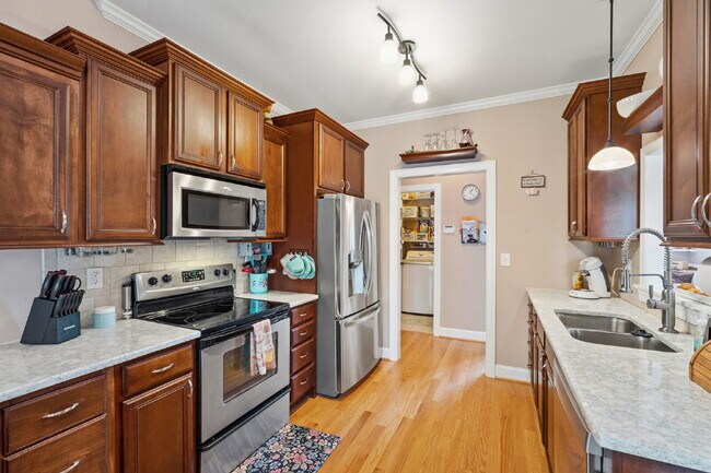 Building Photo - Furnished Pet Friendly Rental in Davie County with Flexible Lease Length!